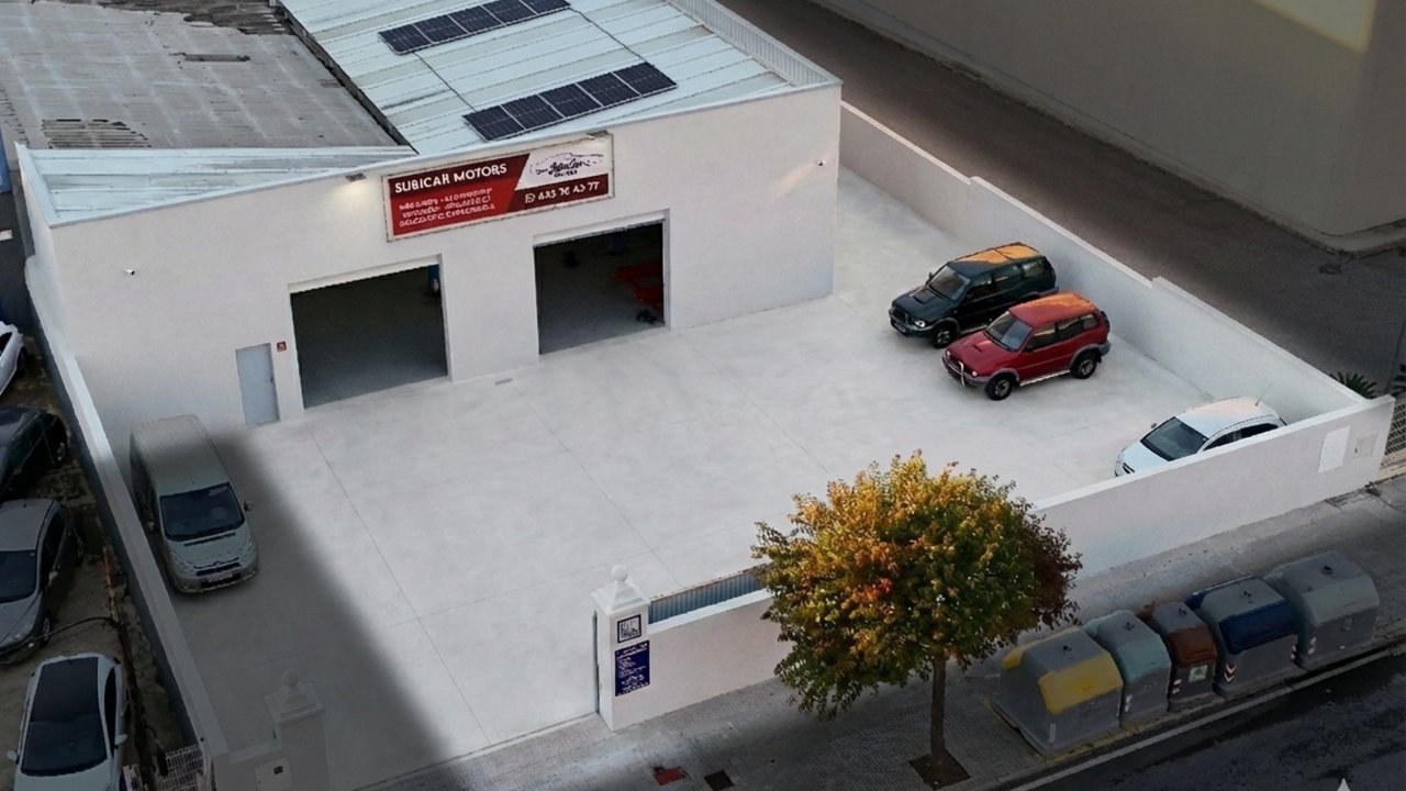 Vista aérea del taller SubiCar Motors